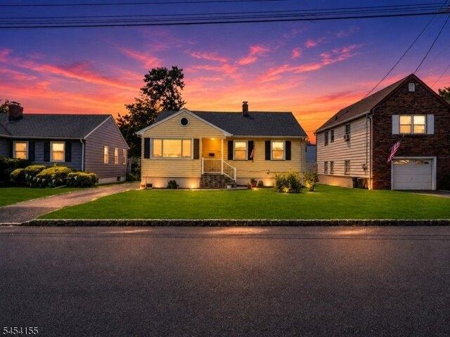 House for sale in Aldene, Roselle Park
