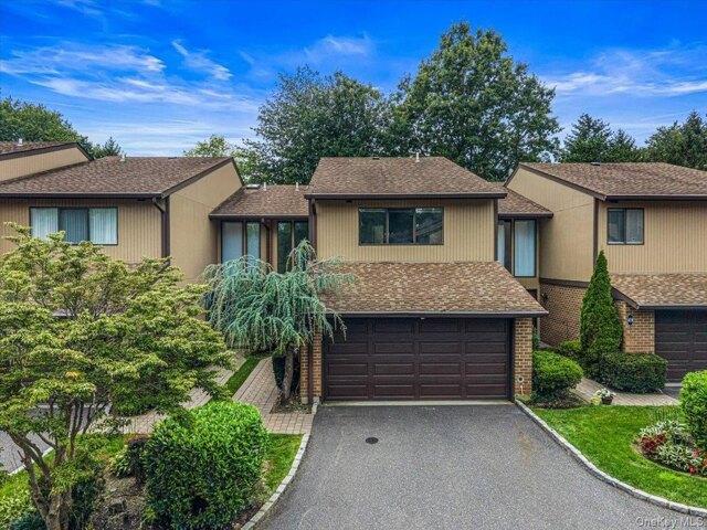 Condo for sale in Nassau, New York