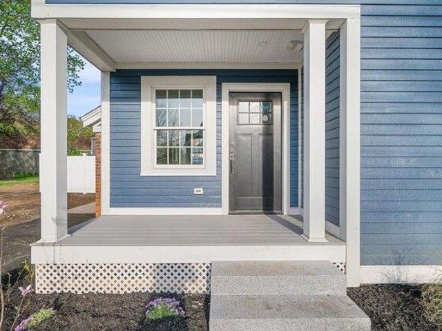 Condo for sale in Rowley, Essex County