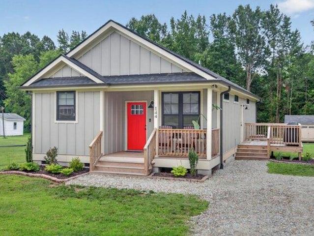 House for sale in Roxboro