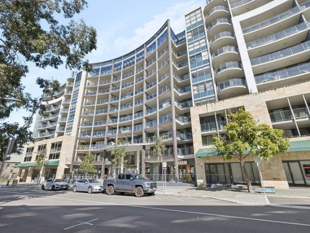 Apartment for sale in Cockburn, Western Australia