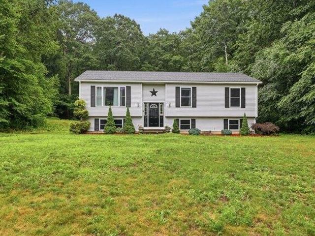 House for sale in Hampden, Massachusetts