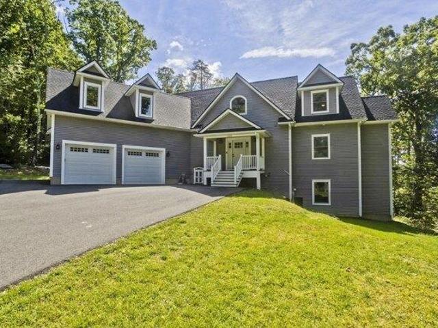 House for sale in Russell, Hampden County