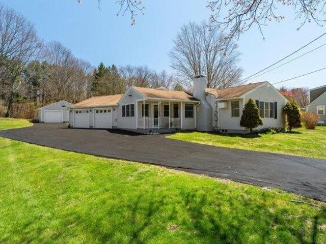 House for sale in New Hampshire