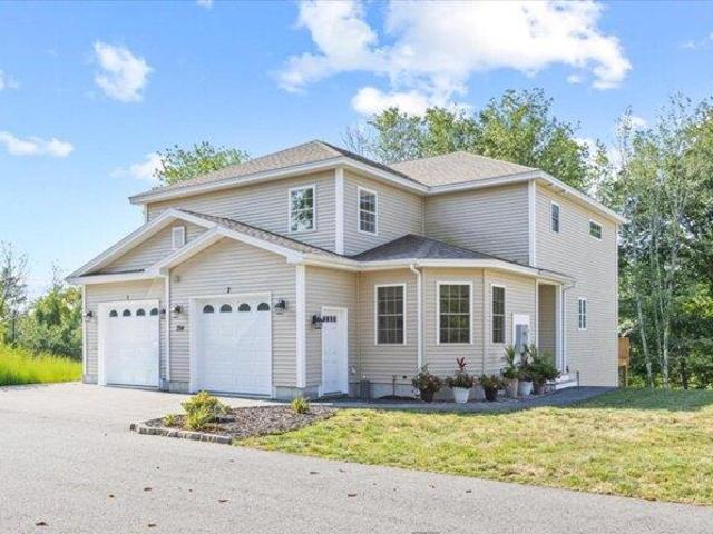 Condo for sale in Saco, Maine