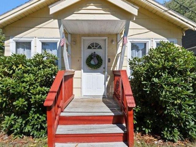 House for sale in Ferry Beach, Saco