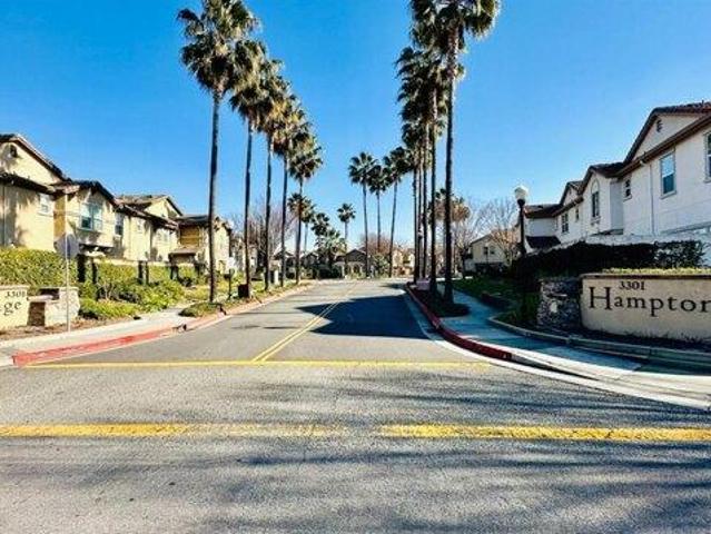 Condo for sale in Sacramento