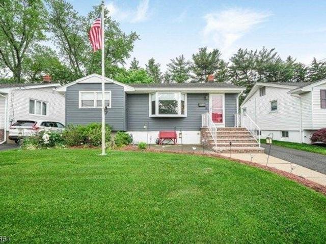 House for sale in Saddle Brook, New Jersey