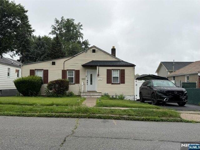 House for sale in Saddle Brook, New Jersey
