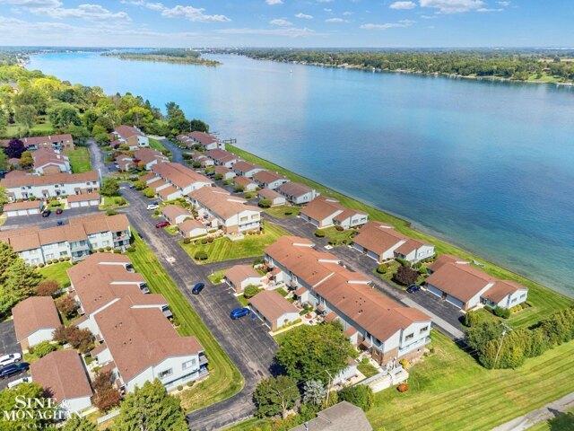 Condo for sale in Michigan