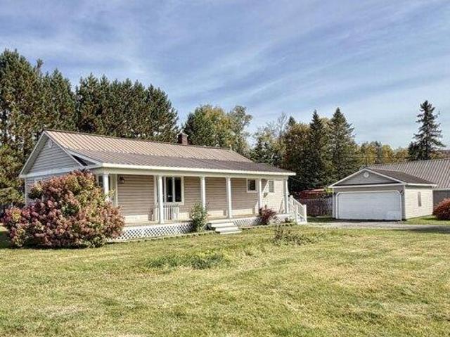 House for sale in Bradbury, Saint Francis