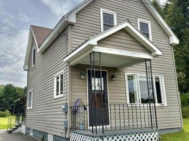 House for sale in Bradbury, Saint Francis