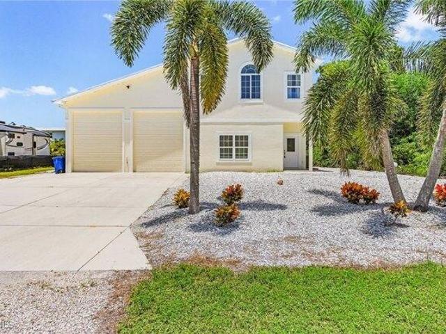 House for sale in Saint James City, Florida
