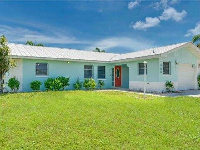 House for sale in Saint James City, Florida