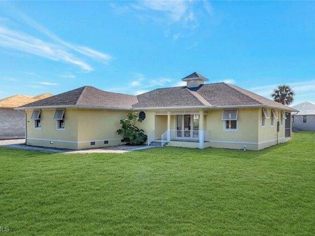 House for sale in Saint James City, Florida