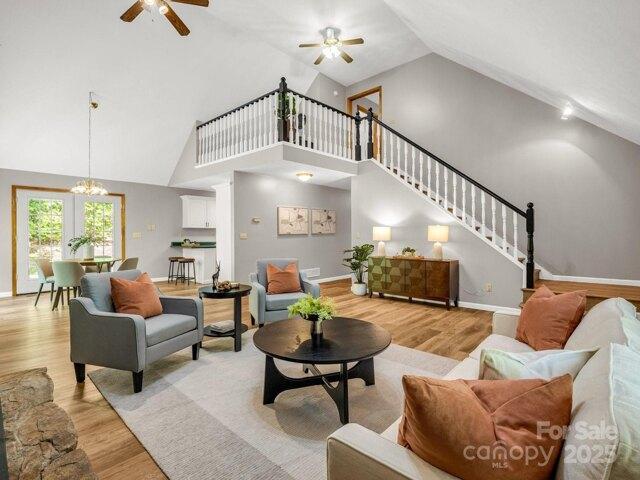 House for sale in Saluda, North Carolina