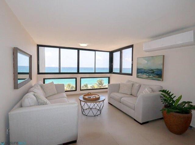 Condo for sale in San Juan