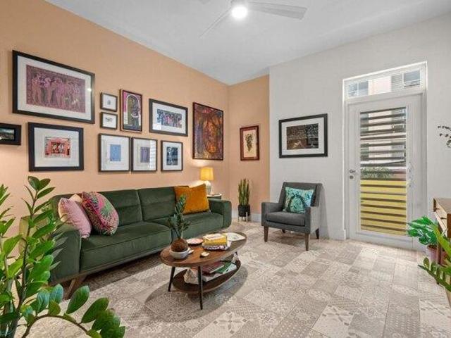 Condo for sale in San Juan