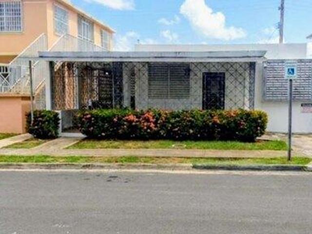 House for sale in San Juan