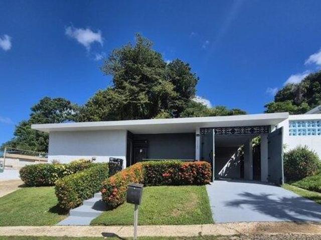 House for sale in San Juan