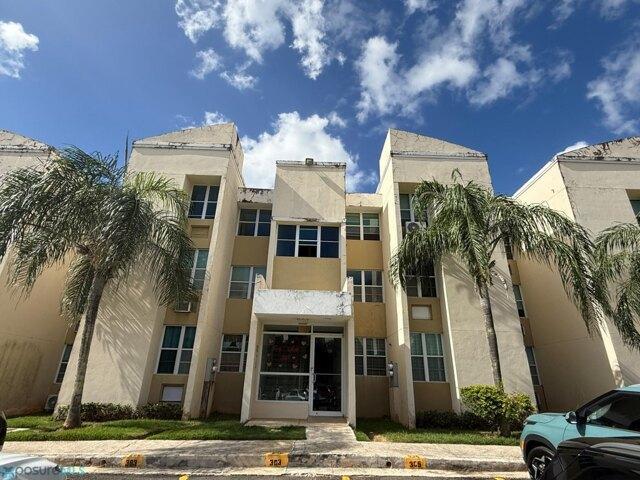 Condo for sale in San Juan