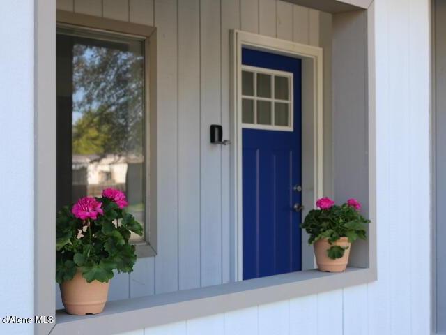 House for sale in Sandpoint