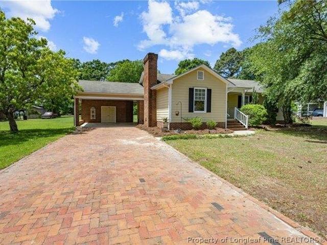House for sale in Sanford, North Carolina