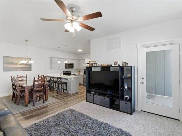 Condo for sale in Saratoga Springs, Utah
