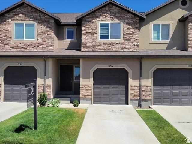 House for sale in Saratoga Springs, Utah