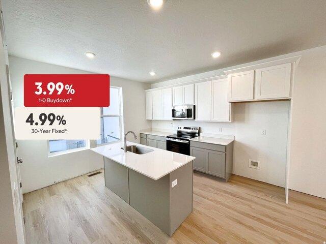 House for sale in Saratoga Springs, Utah