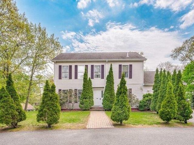 House for sale in Saugus, Massachusetts