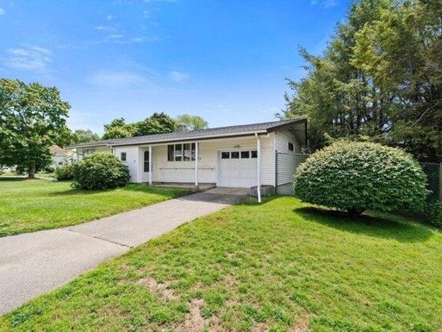 House for sale in Saugus, Massachusetts