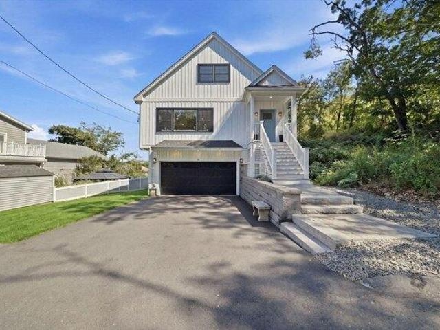 House for sale in Saugus, Massachusetts