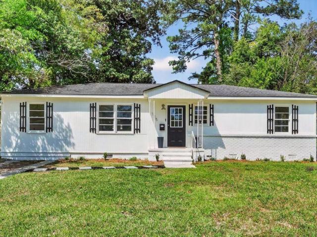 House for sale in Savannah, Georgia