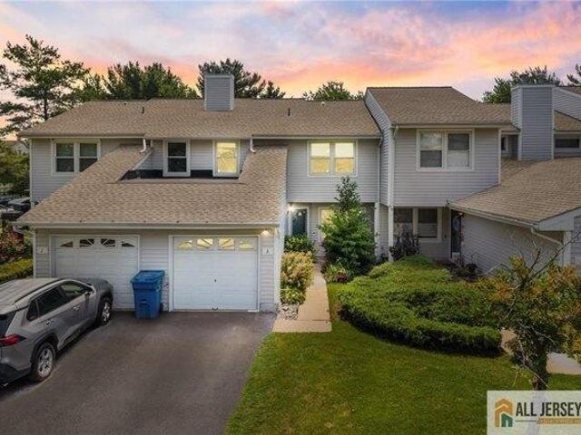 House for sale in Sayreville, New Jersey