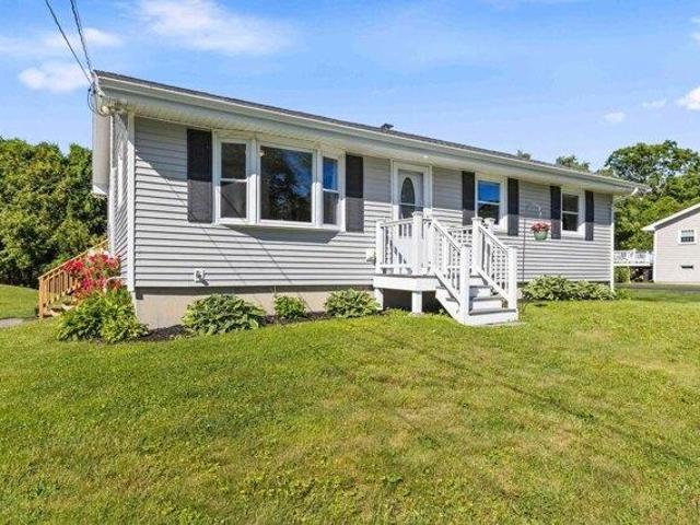 House for sale in Scarborough, Maine
