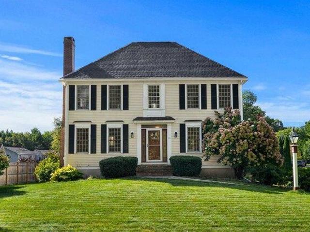 House for sale in Seabrook, Rockingham County