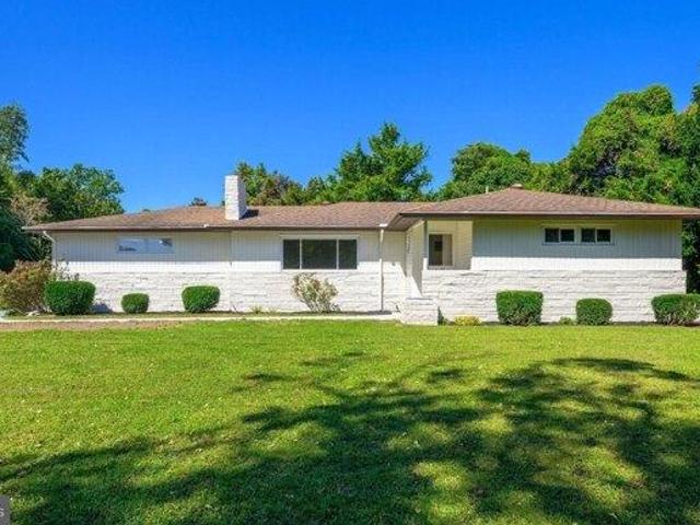 House for sale in Delaware