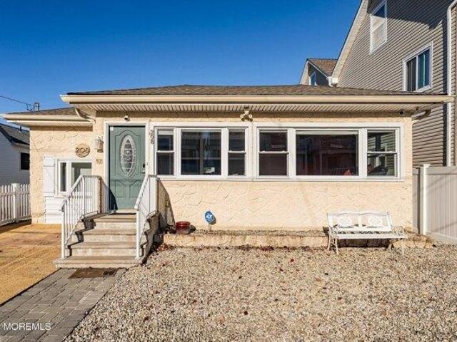 House for sale in Seaside Heights, New Jersey