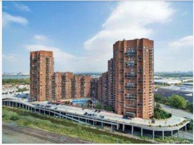 Condo for sale in Hudson, New Jersey