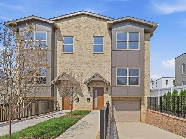 House for sale in North End, Secaucus