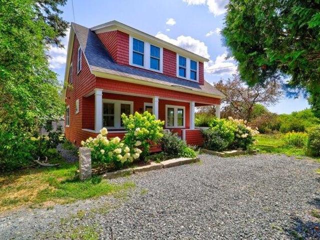 House for sale in Sedgwick, Maine