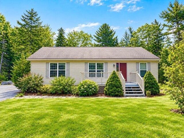 House for sale in Grays Corner, Sedgwick
