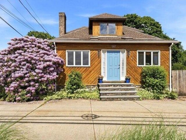 House for sale in Bristol, Massachusetts