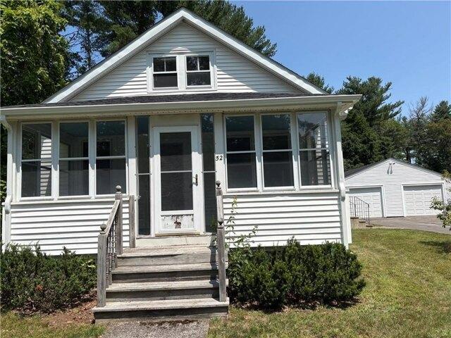 House for sale in Seekonk, Bristol County