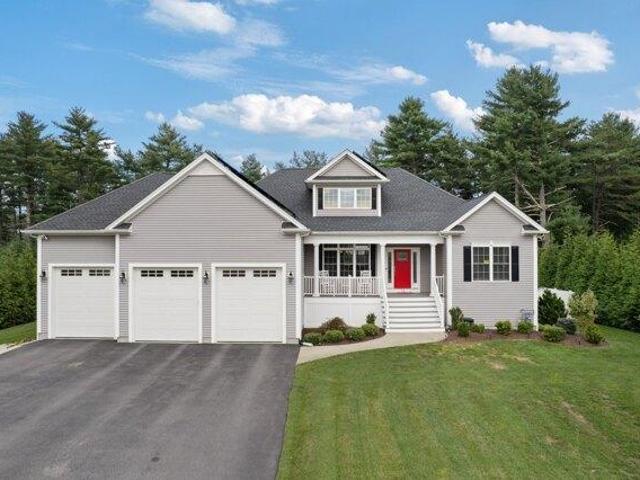 House for sale in Seekonk, Bristol County