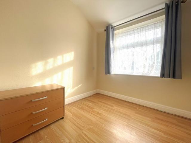 House for rent in Kingsbury, Greater London