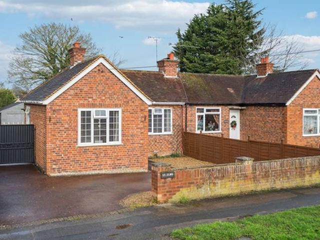 Farm for sale in Cox Green