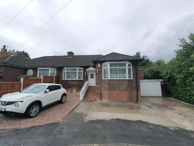 Farm for sale in Heald Green, Greater Manchester