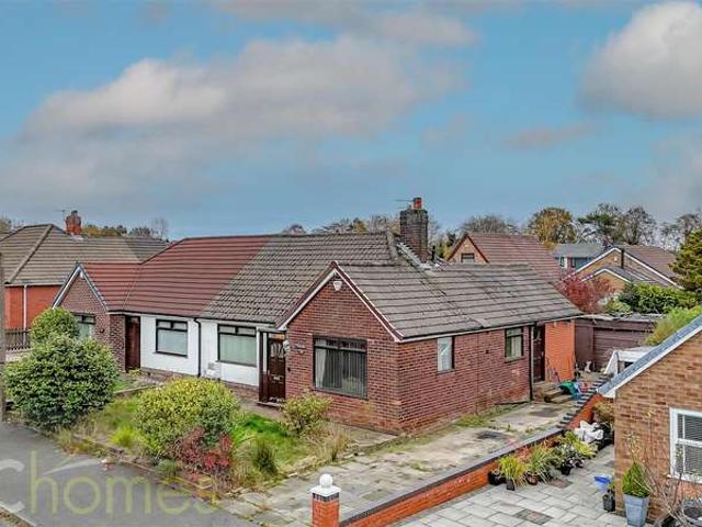 Farm for sale in Over Hulton, Lee Bank